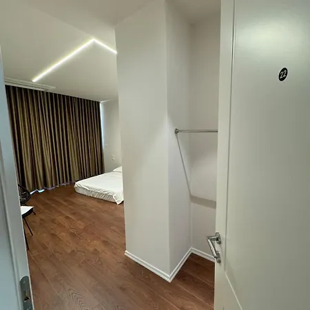 Oaz Tirana